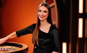 Tampilan permainan live dealer vilabet4d dengan meja blackjack dan roulette